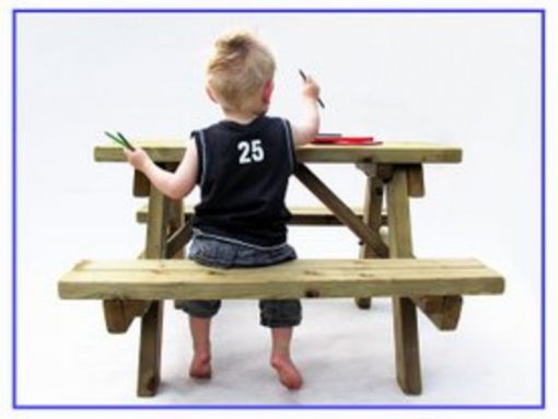 Kinder picknicktafel hout