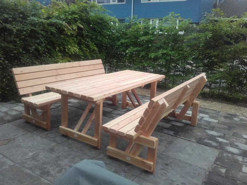 Picknicktafel met losse banken rugleuning